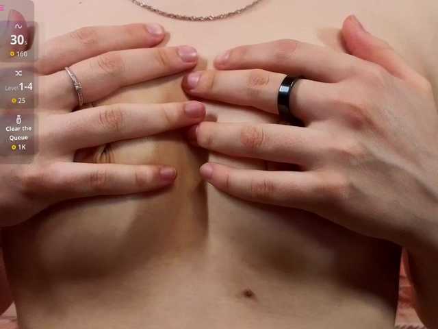 StaceyyJones's BongaCams show and profile