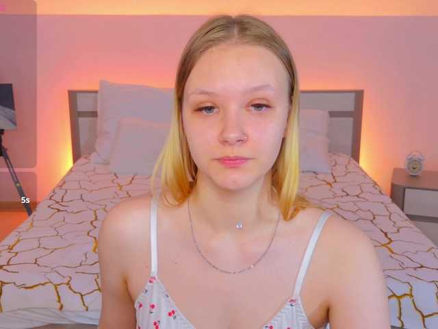StaceyyJones live cam on BongaCams