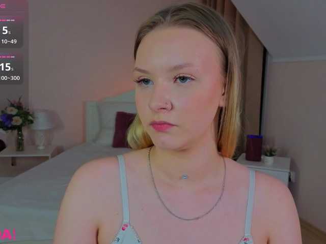StaceyyJones live cam on BongaCams