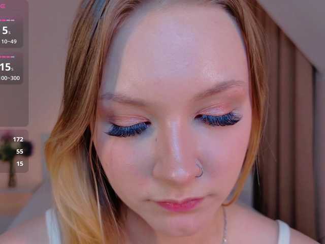 StaceyyJones live cam on BongaCams