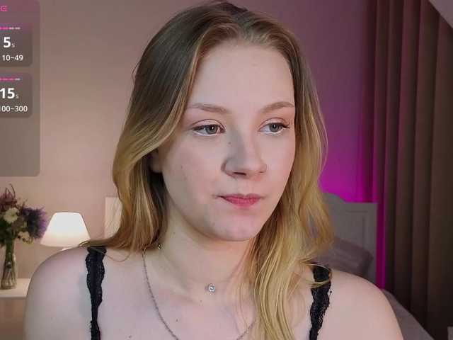StaceyyJones live cam on BongaCams