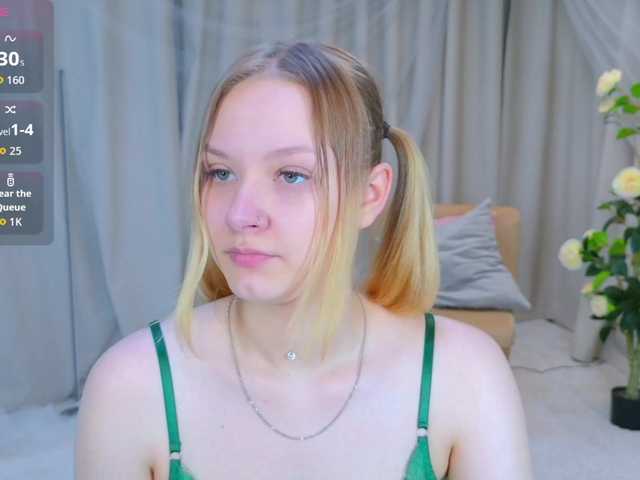 StaceyyJones live cam on BongaCams