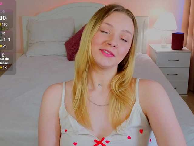 StaceyyJones live cam on BongaCams