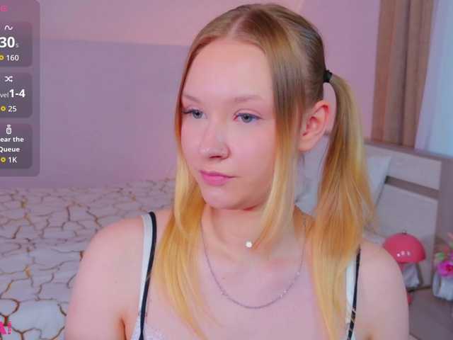 StaceyyJones live cam on BongaCams