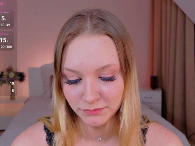 StaceyyJones live cam on BongaCams