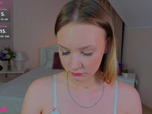 StaceyyJones live cam on BongaCams