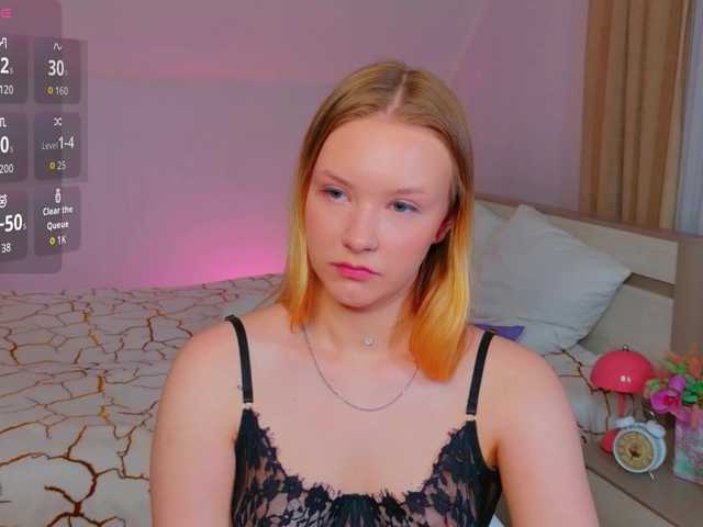 StaceyyJones live cam on BongaCams