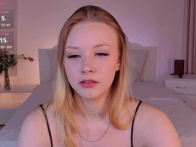 StaceyyJones live cam on BongaCams
