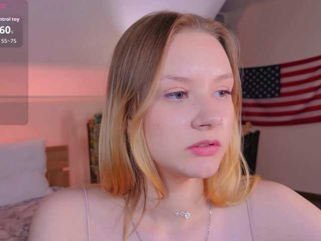 StaceyyJones live cam on BongaCams