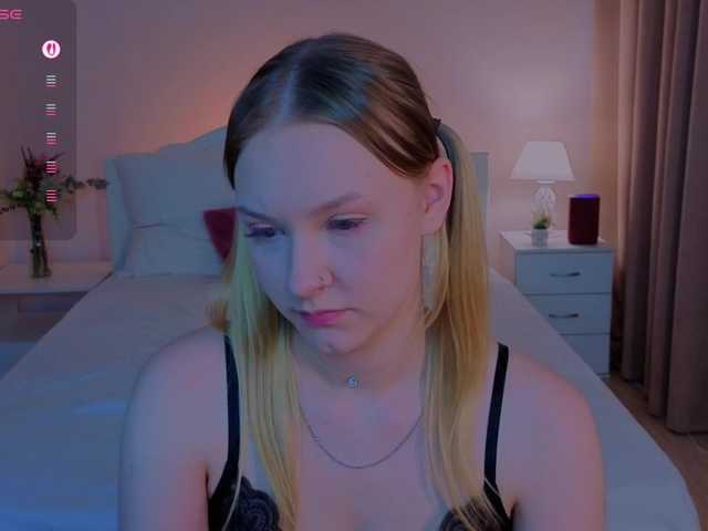 StaceyyJones live cam on BongaCams