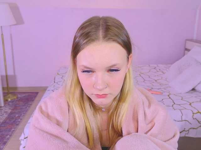 StaceyyJones live cam on BongaCams