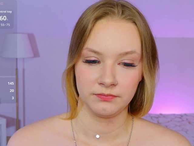 StaceyyJones live cam on BongaCams