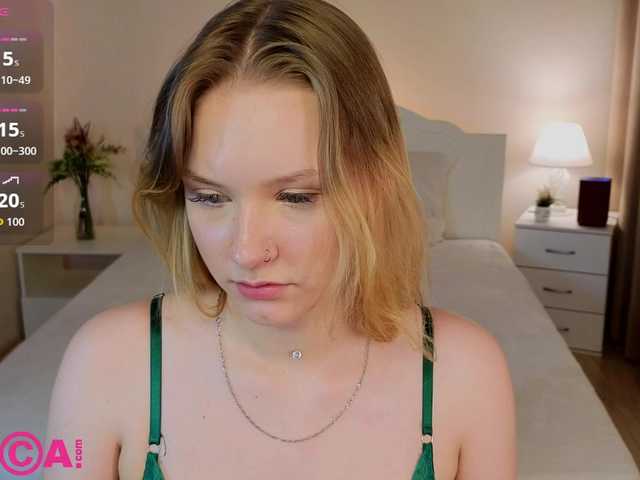 StaceyyJones live cam on BongaCams