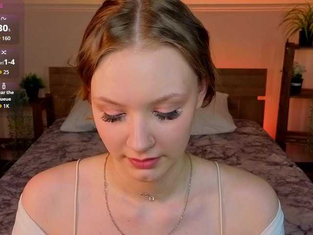 StaceyyJones live cam