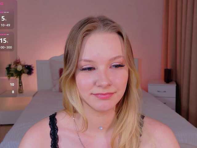 StaceyyJones live cam on BongaCams
