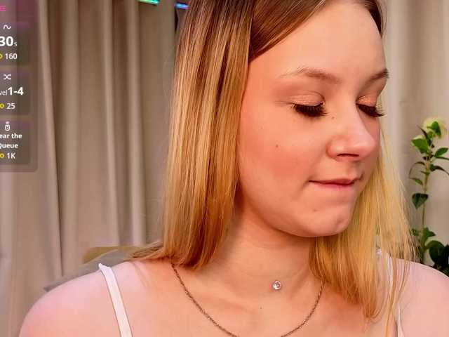 StaceyyJones live cam on BongaCams