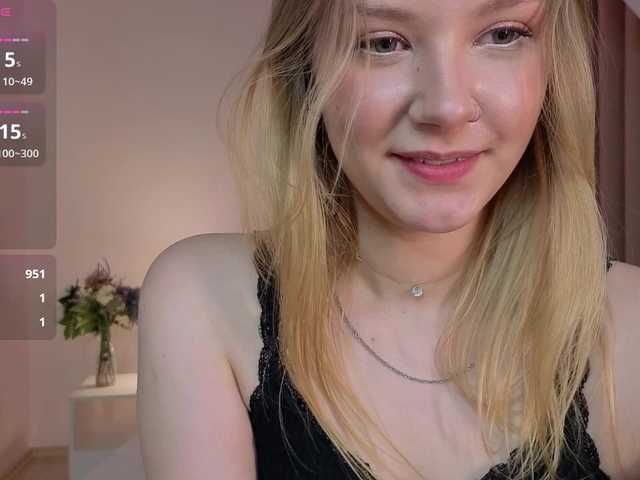 StaceyyJones live cam on BongaCams