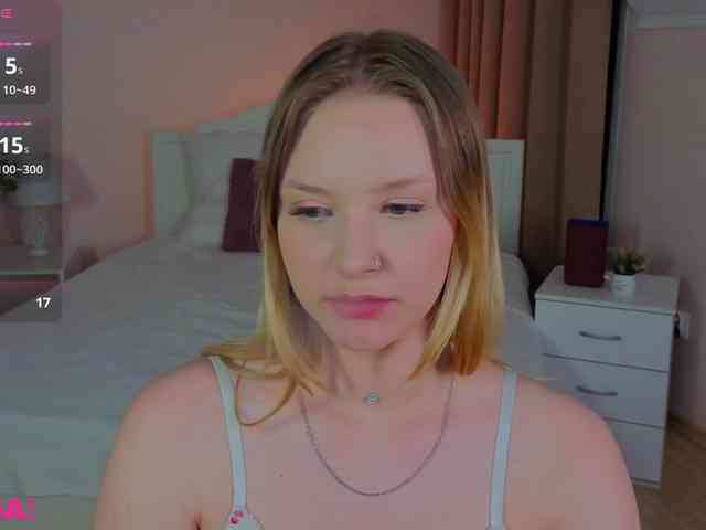 StaceyyJones webcam