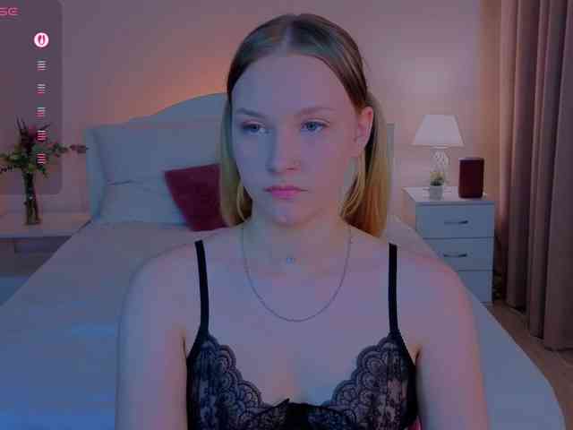 StaceyyJones webcam