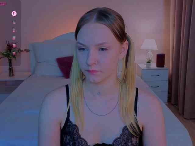 StaceyyJones webcam