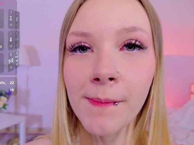 StaceyyJones webcam