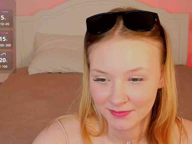 StaceyyJones webcam