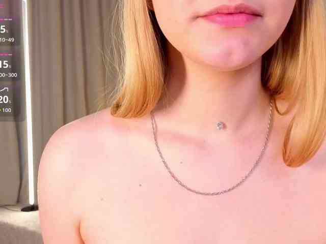 StaceyyJones webcam