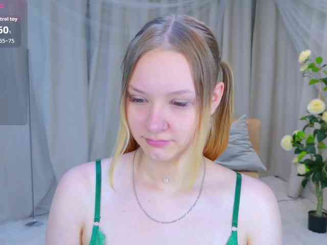 StaceyyJones webcam