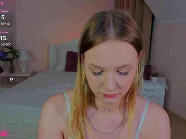 StaceyyJones webcam