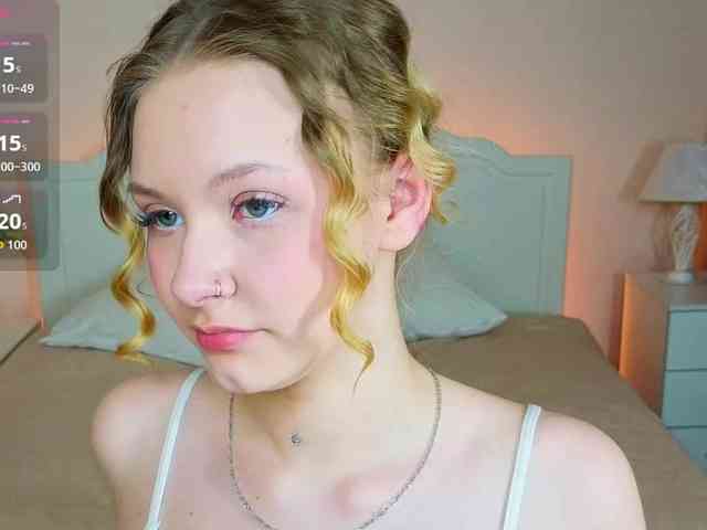 StaceyyJones webcam