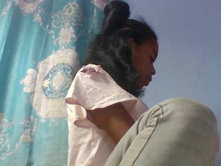 Emelie1a