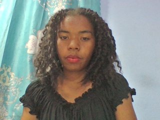 Emelie1a's Live Webcam