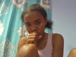 Emelie1a's Live Webcam