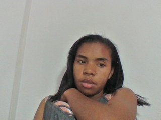 Emelie1a
