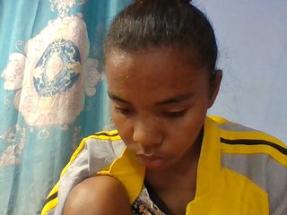 Emelie1a