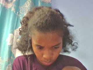 Emelie1a