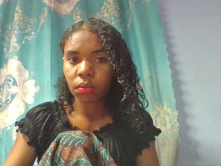 Emelie1a
