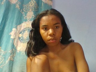 Emelie1a Porn Show