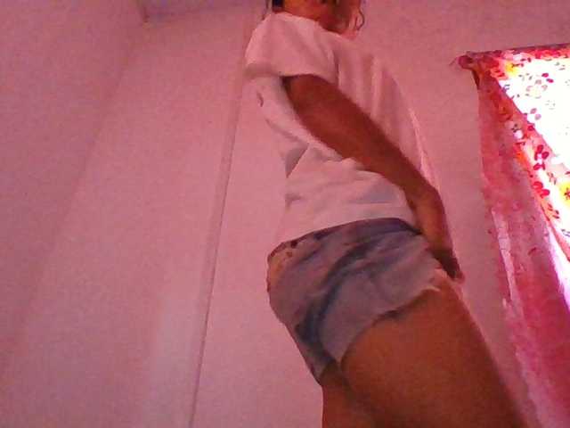 Emelie1a