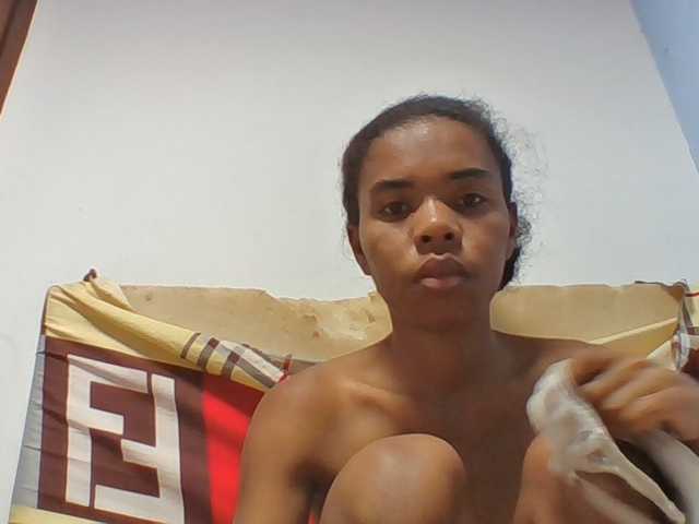 Emelie1a