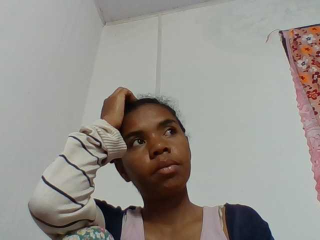 Emelie1a on Bongacams