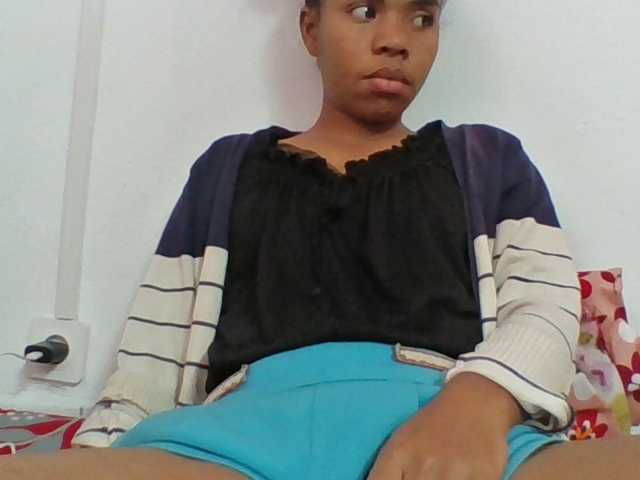 Emelie1a