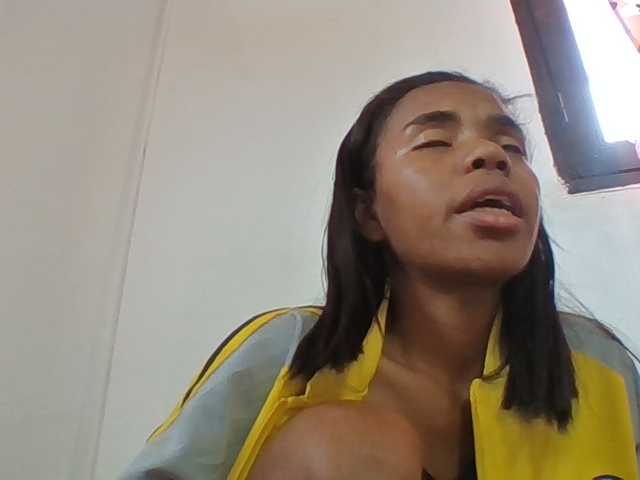 Emelie1a