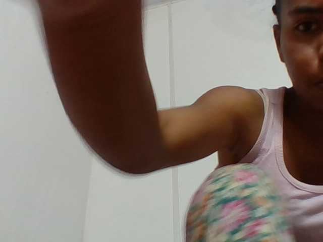 Emelie1a on Bongacams