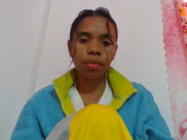 Emelie1a