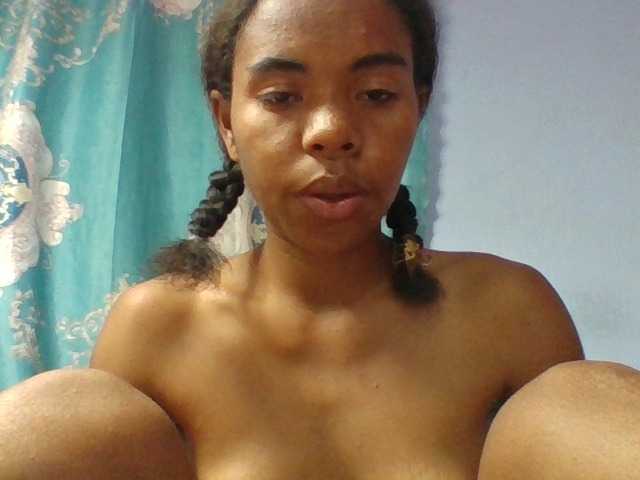 Emelie1a