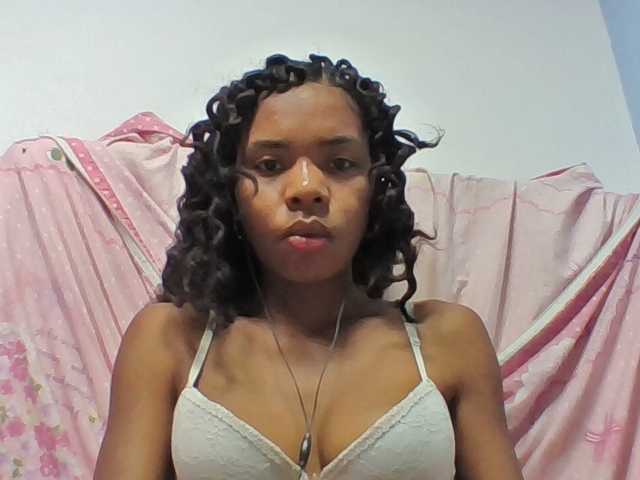 Emelie1a