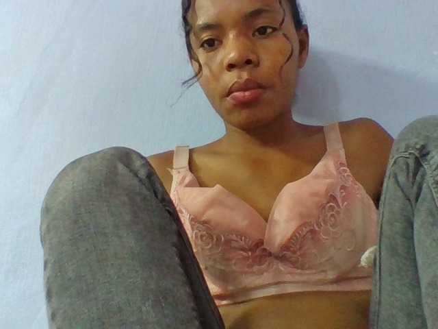 Emelie1a