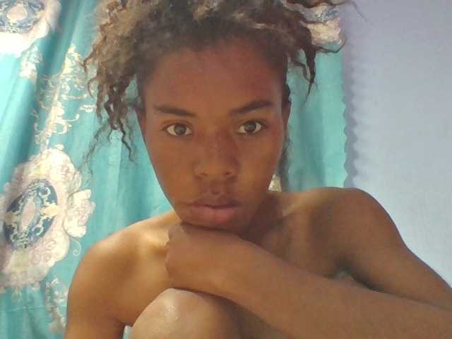 Emelie1a