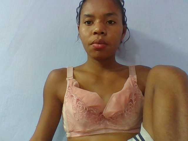 Emelie1a